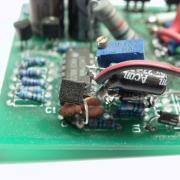 Voltage delay circuit